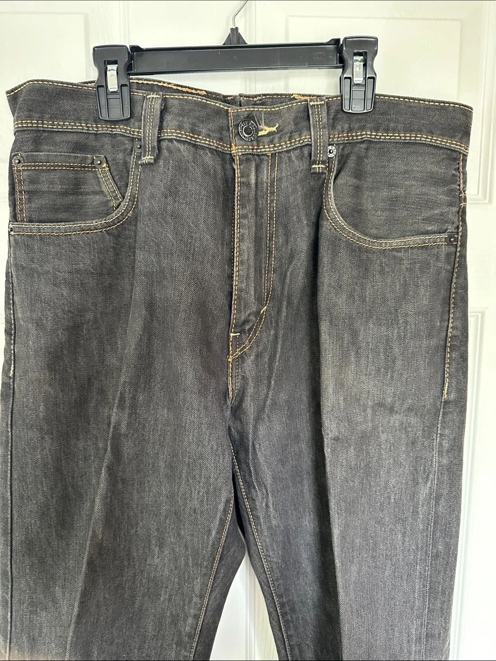 Levi's Men's Dark Gray Straight Jeans